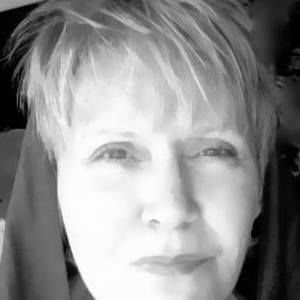 Meet your Posher, Jane